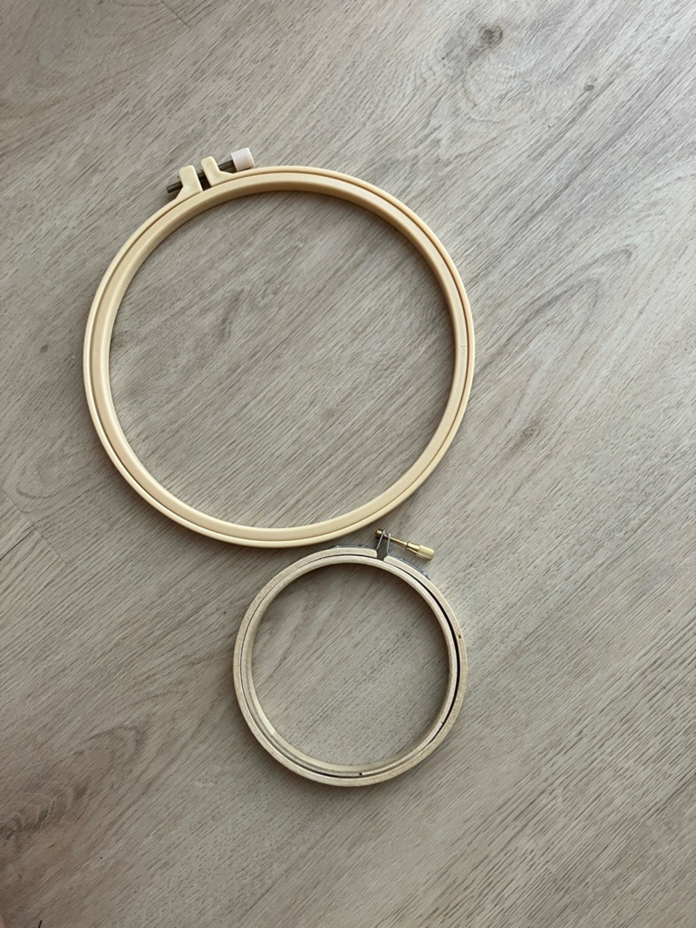 Embroidery Hoop 2pcs - Large & Small